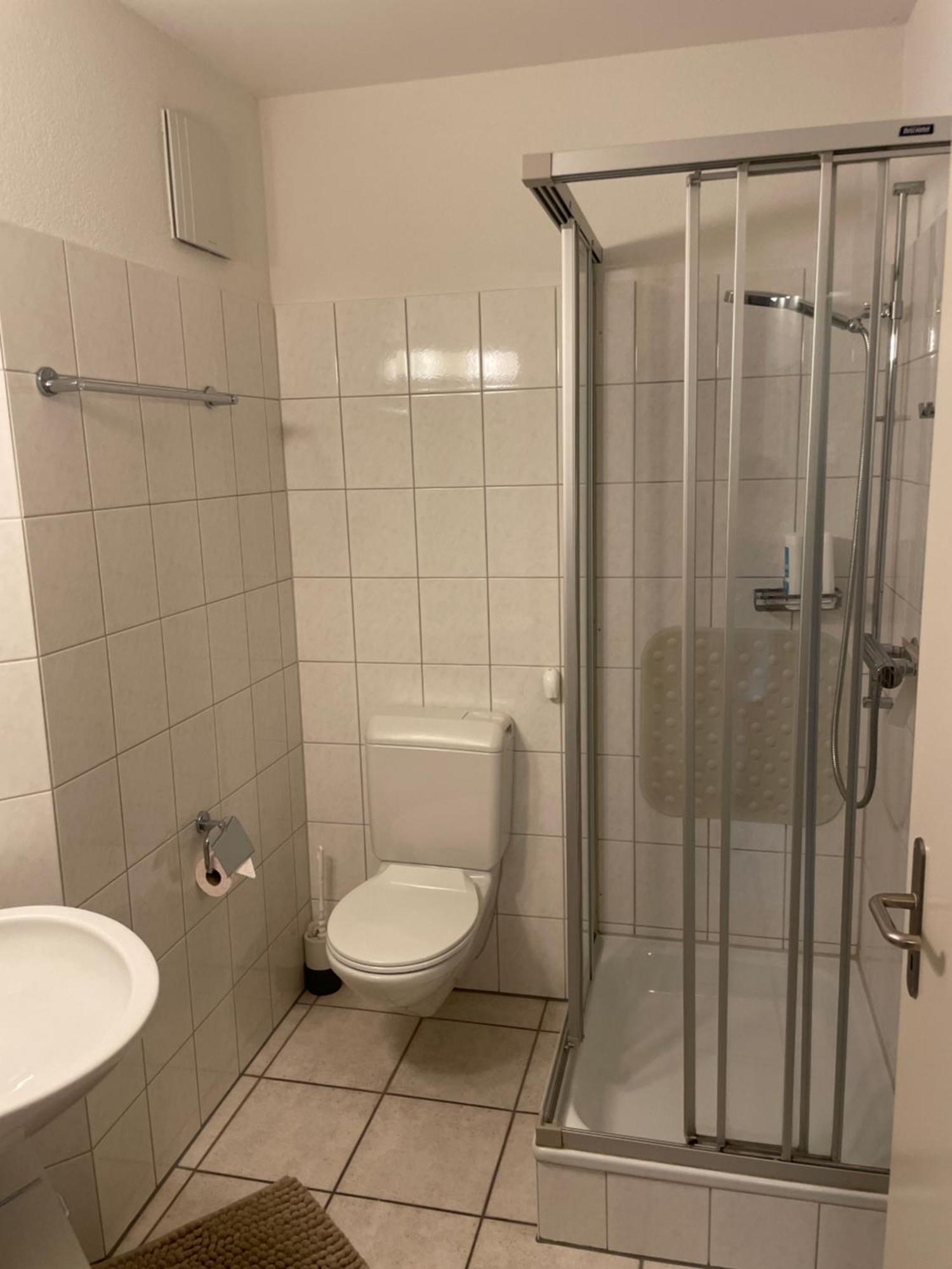 Mit Privatem Badezimmer In Guter Lage Bern