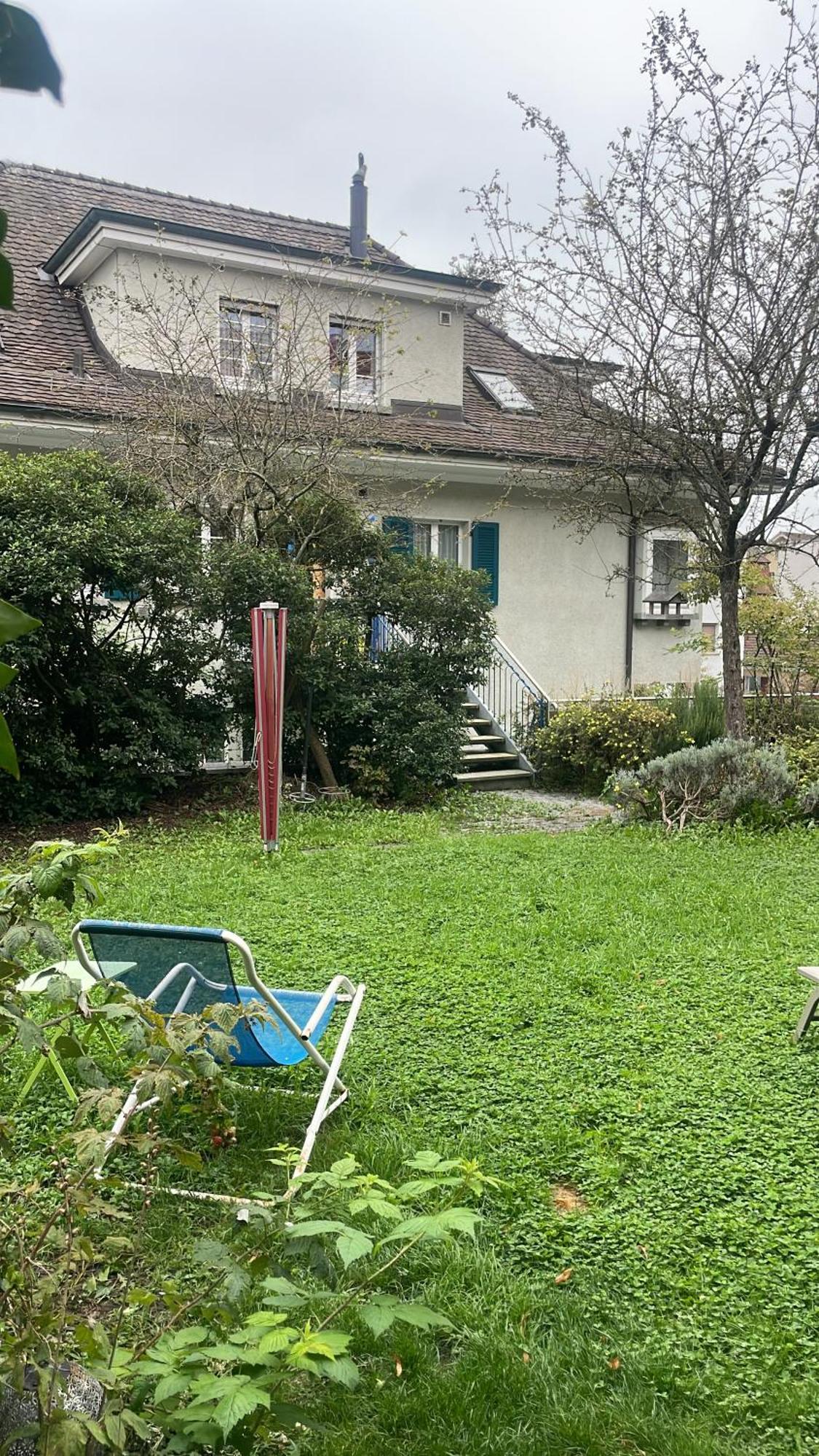 Mit Privatem Badezimmer In Guter Lage *
